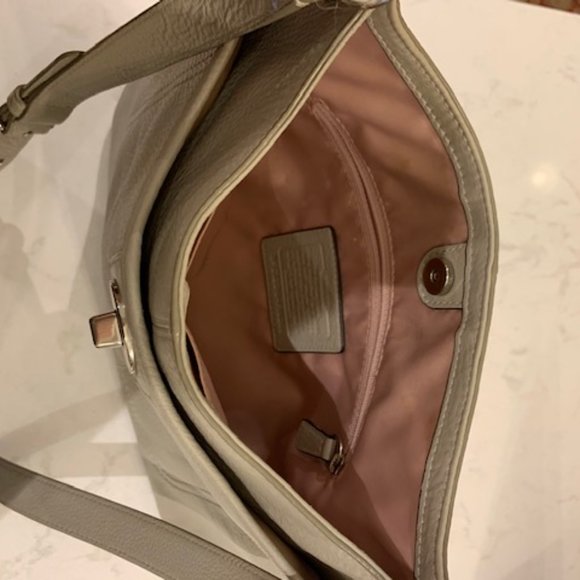 Coach Light Grey Purse - Picture 4 of 4